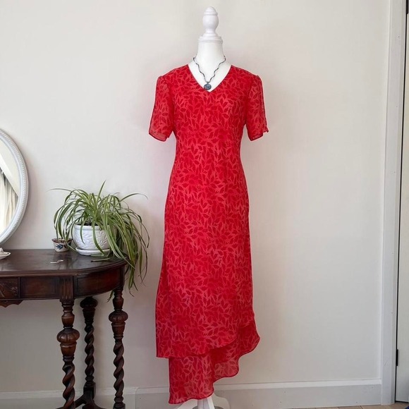 Dresses & Skirts - Vintage floral tiered maxidress orange red womens sz 12 cap sleeves fairycore